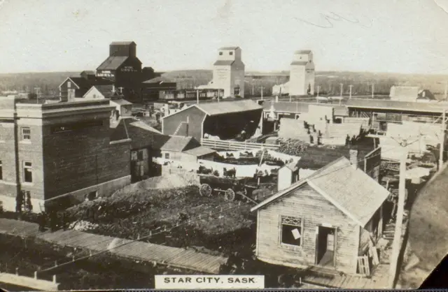 Star City from above, with grain elevators and boardwalk